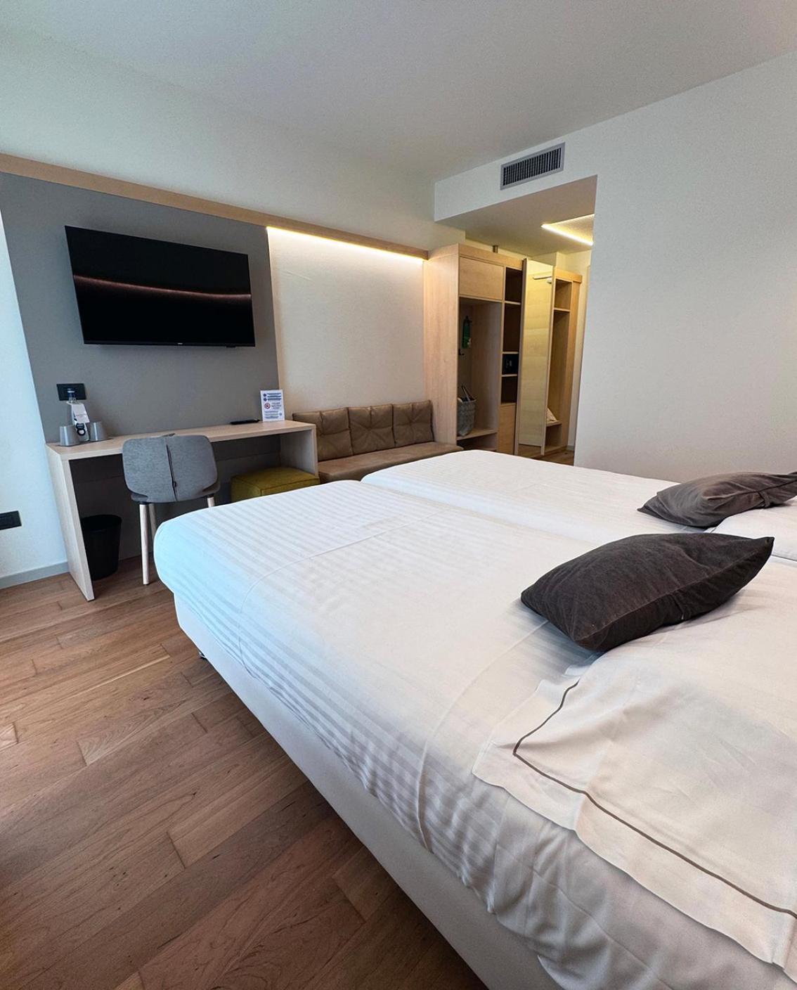 Classic Twin Room Ground Floor