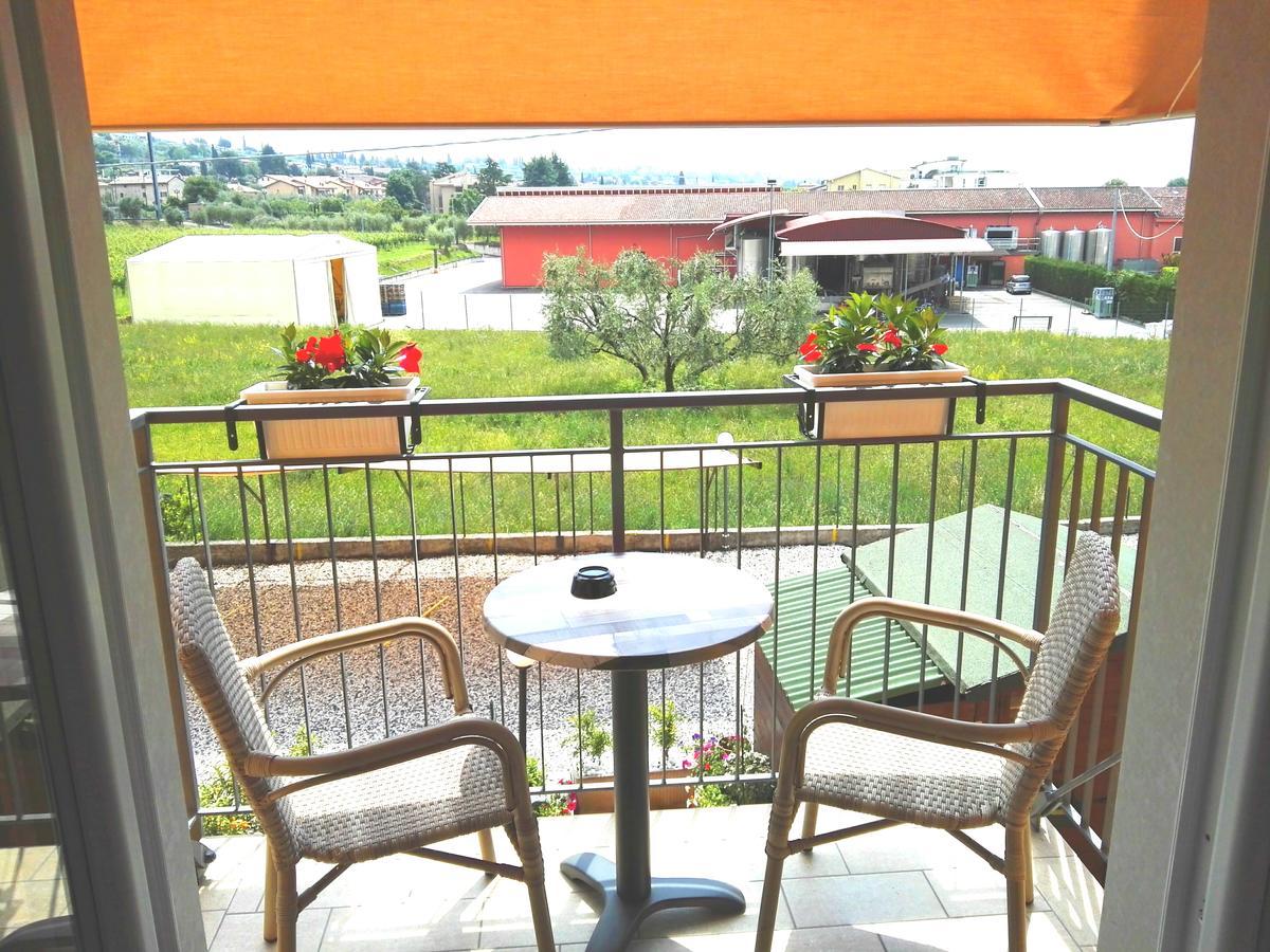 Dreibettzimmer mit Balkon
